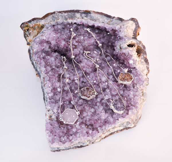 ・゚✧*・゚* SOLD OUT *・゚*✧・゚     Geometric Amethyst Druzy Bolo Bracelet in Silver